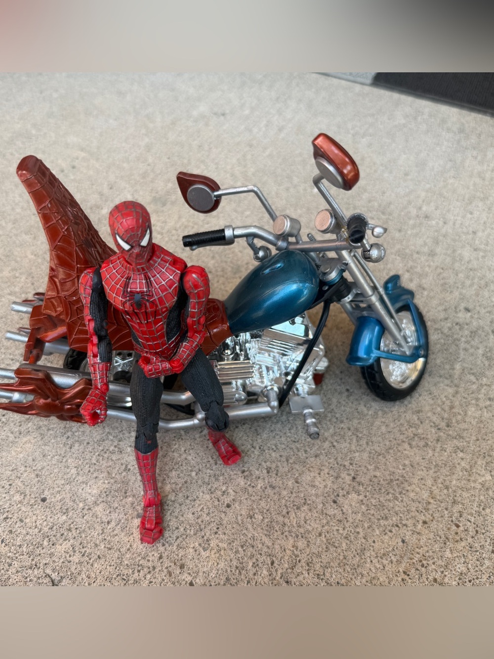 2002 Spider-Man Web Cycle action figure accessory made by Toy Biz ys
